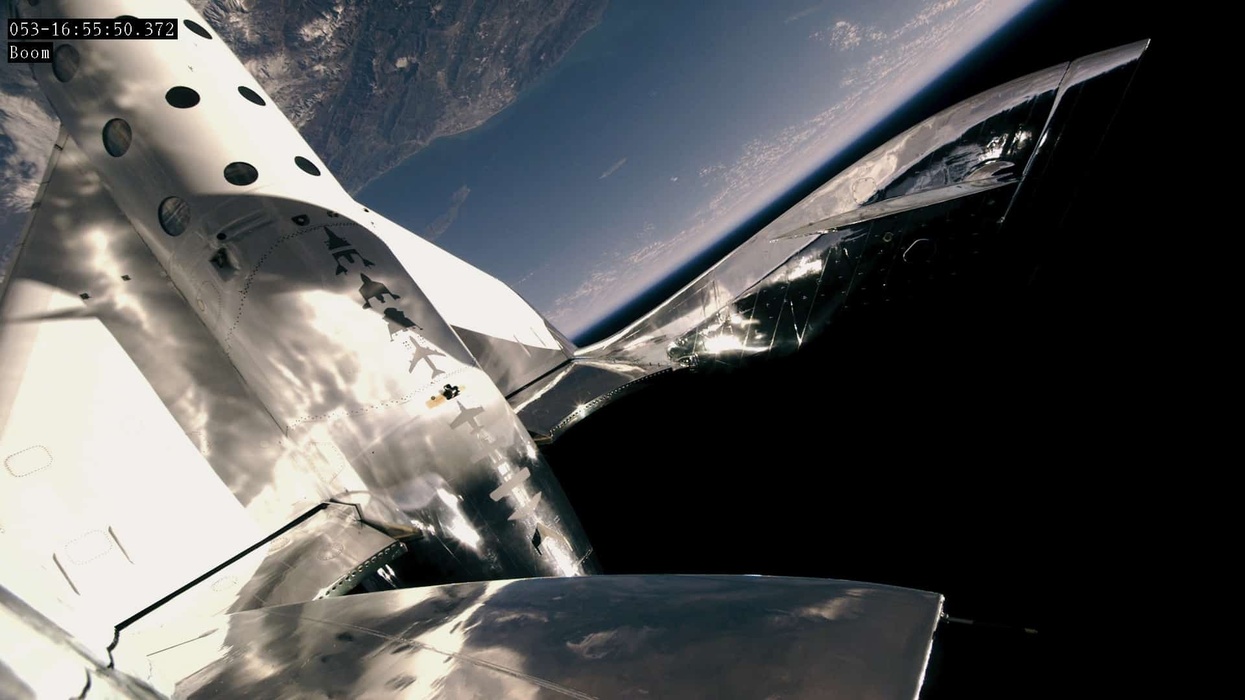 virgin galactic spaceship