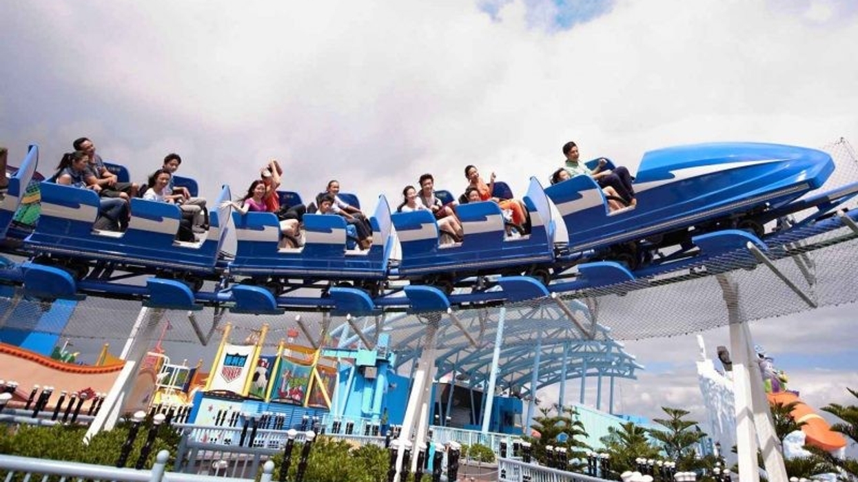 visitors on coaster at acrtic blast exhibit ocean park hong kong