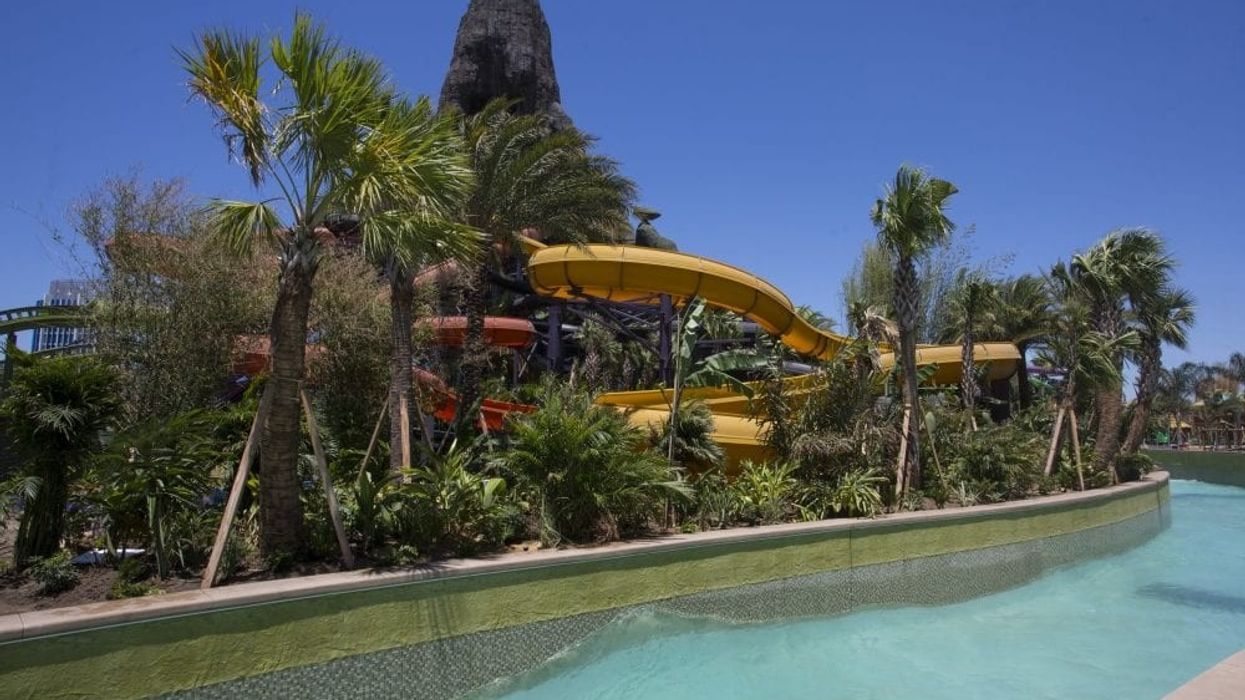 Volcano Bay 6