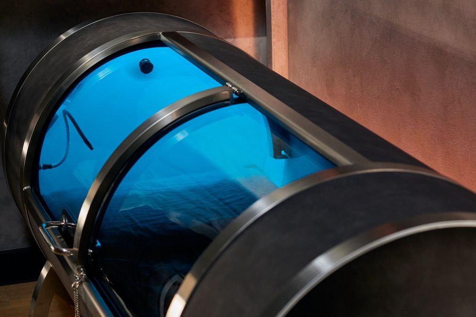 wafaifo resort hoi an hyperbaric chamber technology trends 2025