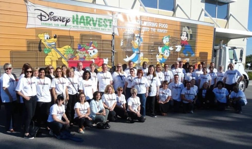 walt disney world food donations coronavirus