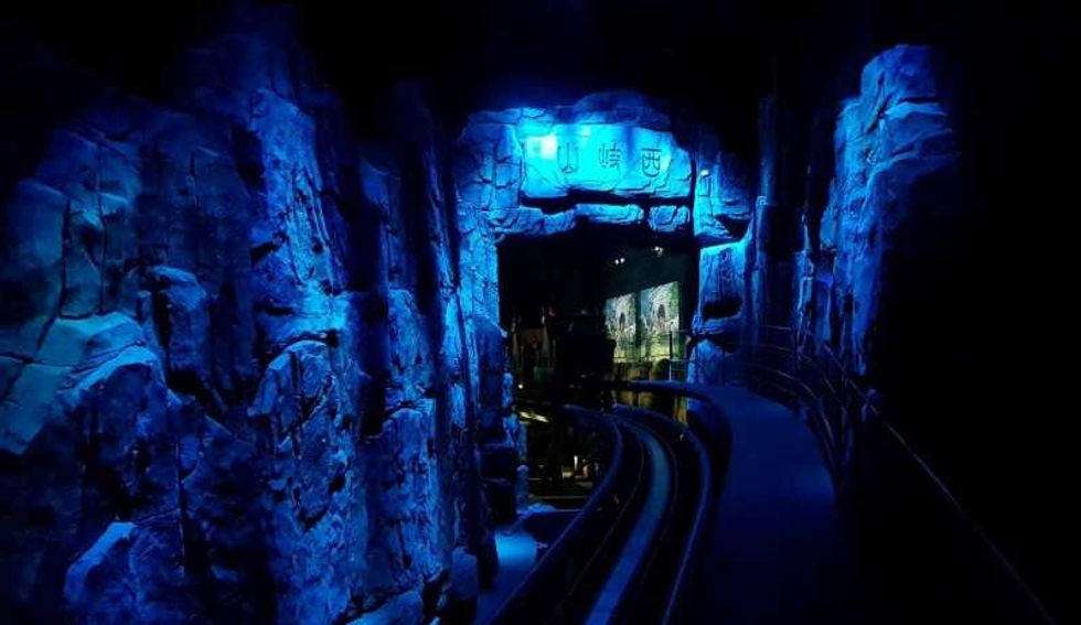 wanda qingdao tunnel