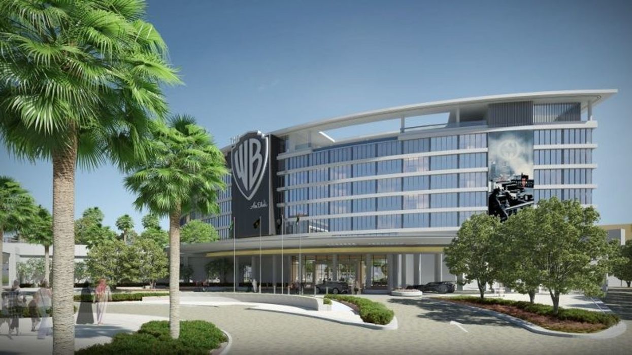 warner bros hotel abu dhabi