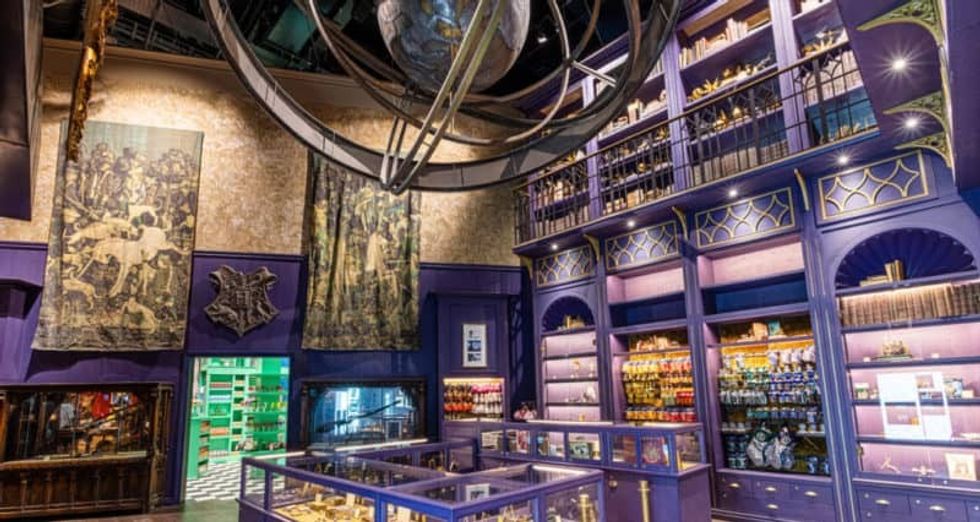 Warner Bros. Studio Tour London – The Making of Harry Potter