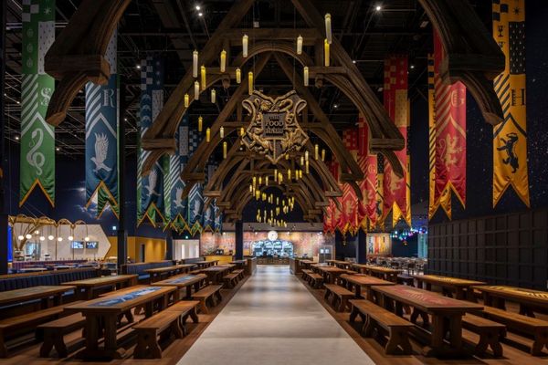 Warner Bros Studio Tour Tokyo - The Making of Harry Potter food hall