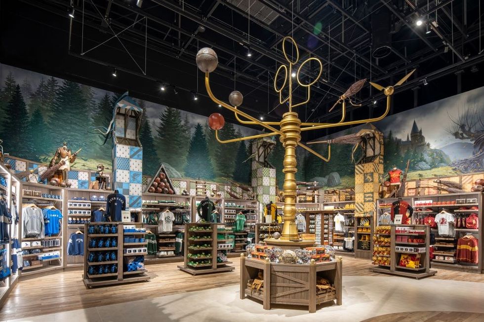 Warner Bros Studio Tour Tokyo - The Making of Harry Potter main shop with school houses