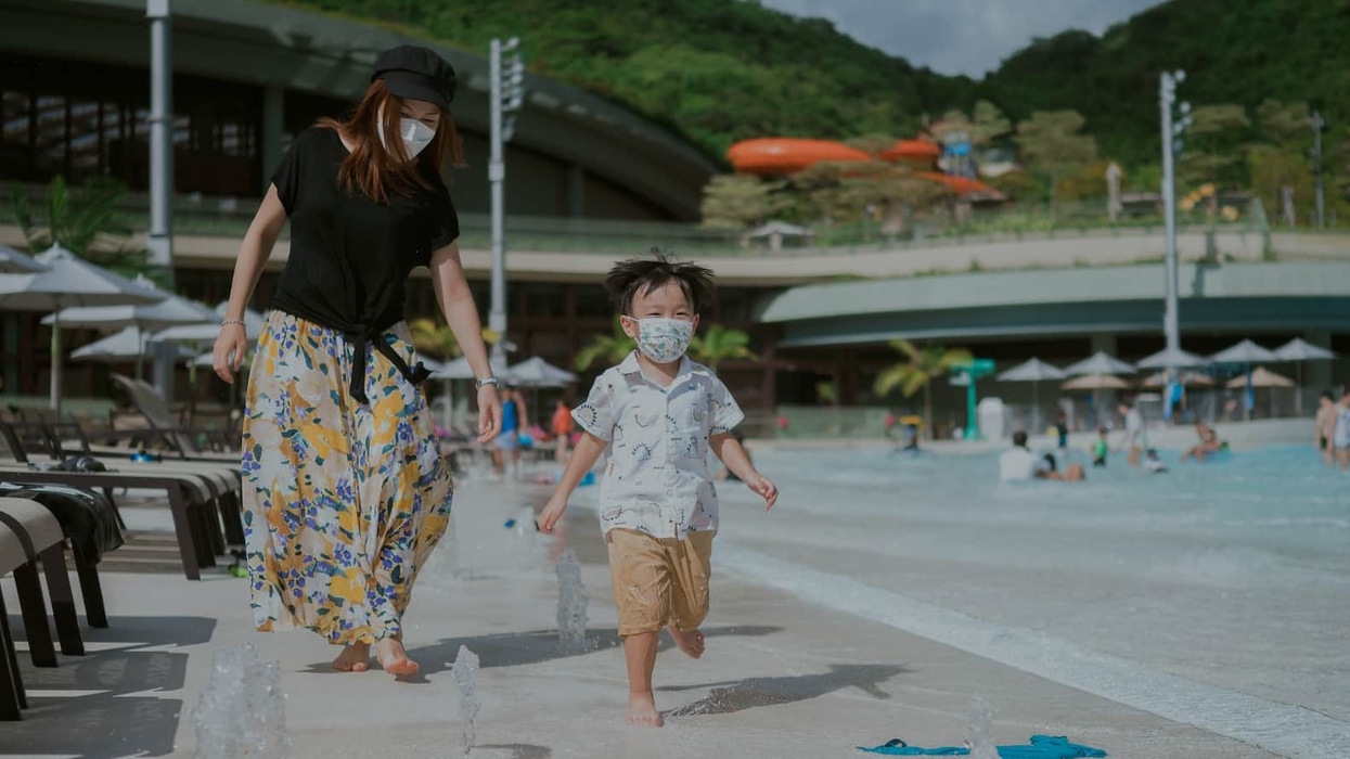 Water World Stella and son Pok Pok