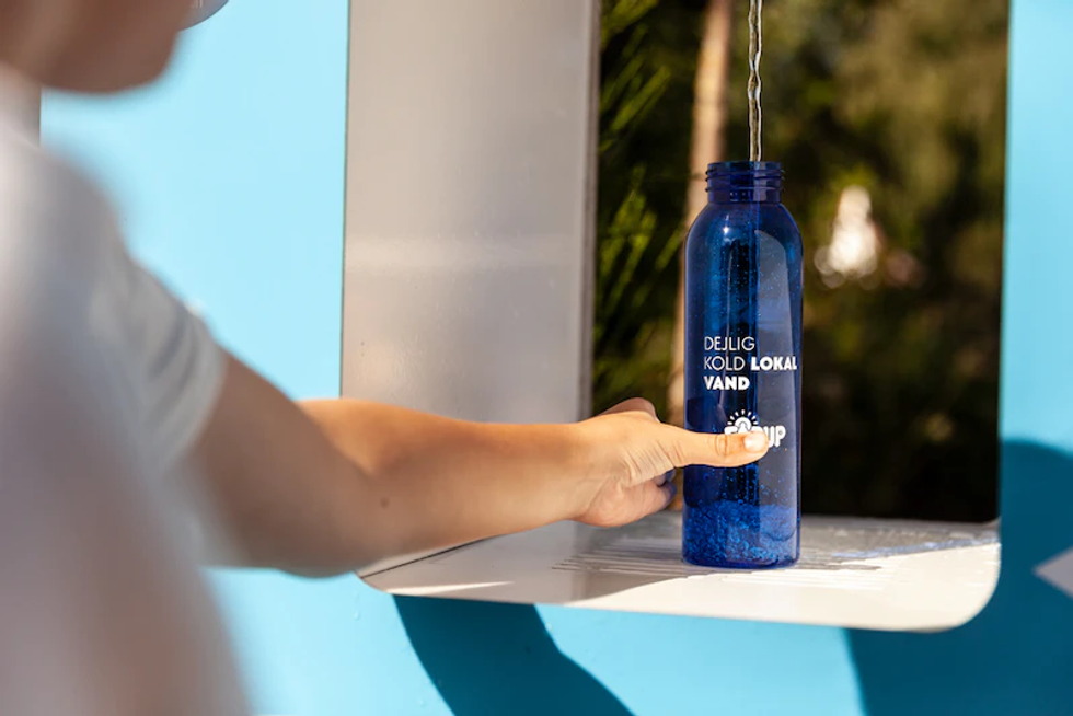 Waterstations use recycling wetap
