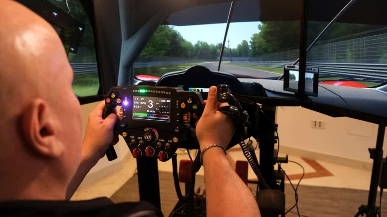 Wave Italy inclusive simulator controller