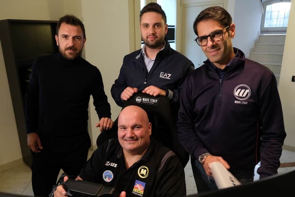 Wave Italy inclusive simulator group shot