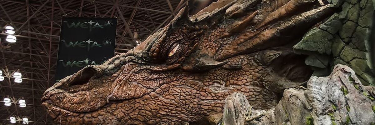 weta workshop dragon at comic con greg larro