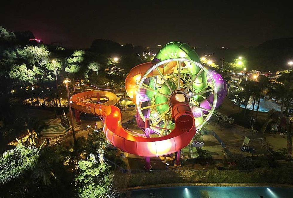 wiegand.maelzer celebrate world's first SlideWheel at Chimelong