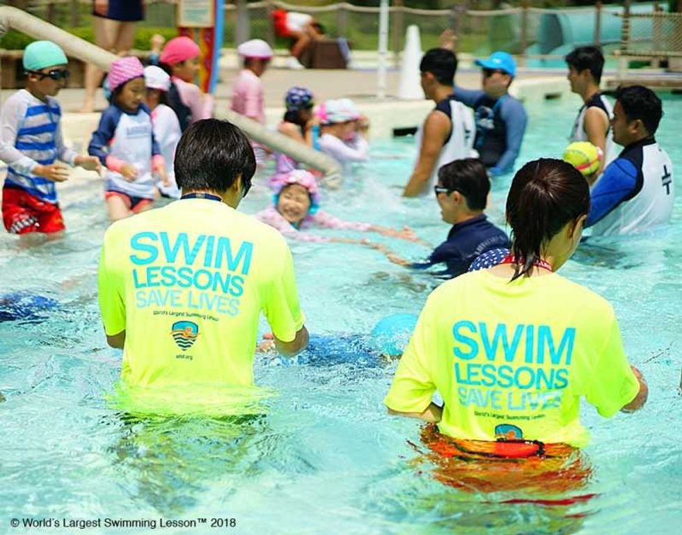 wlsl world's largest swimming lesson samsung everland south korea