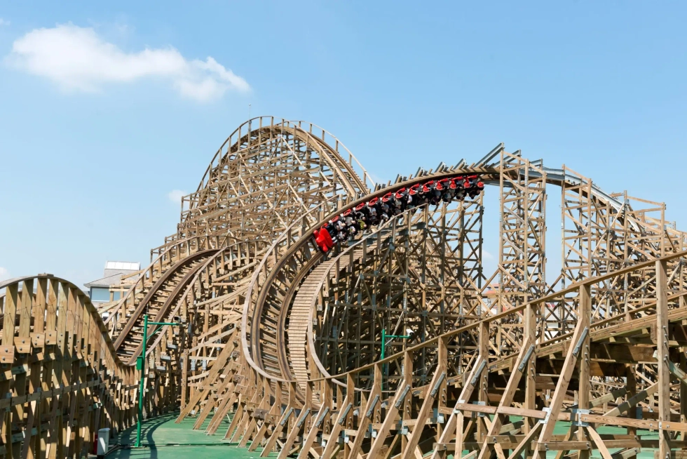 Wooden roller coasters