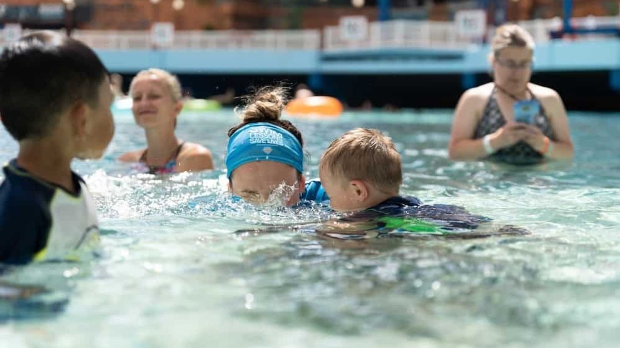World's Largest Swimming Lesson at the West Edmonton Mall, Canada