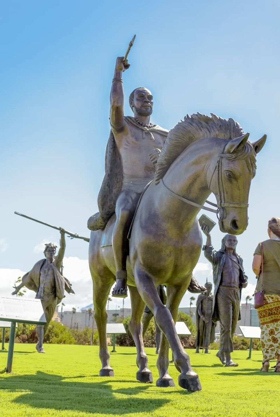 World Touring Exhibitions Long March to Freedom