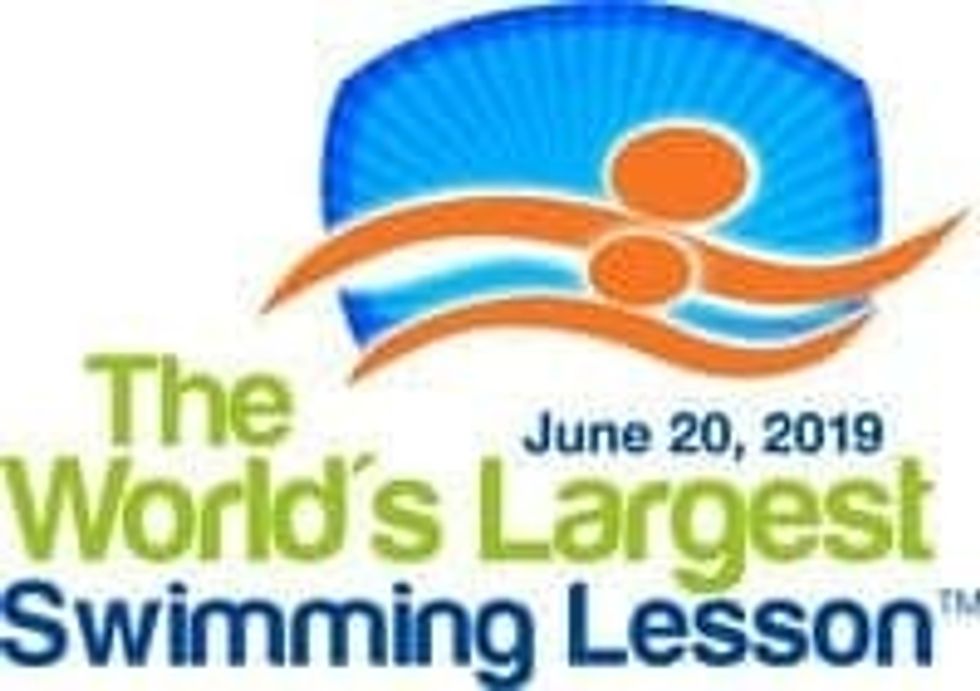 Worlds Largest Swimming Lesson