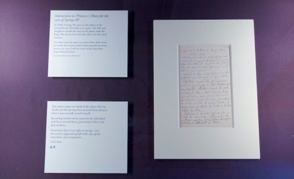 writing paper letter