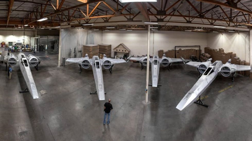 x wing starships star wars galaxys edge starship