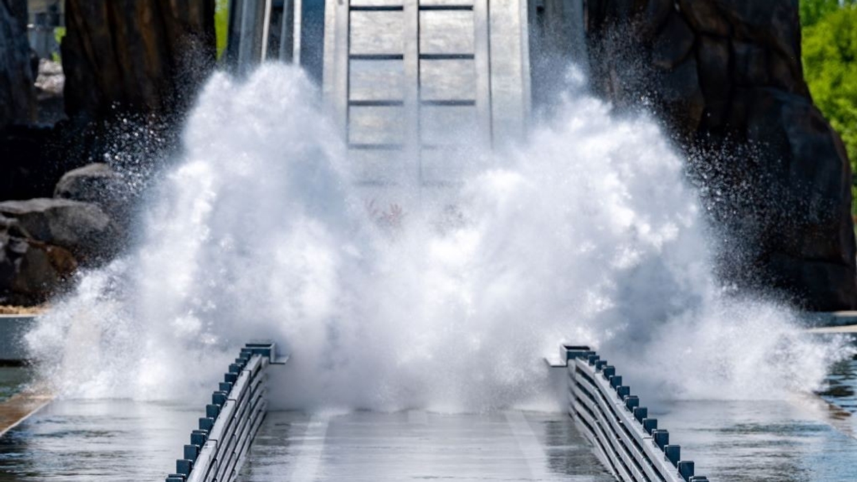 Yuta Falls superflume splash