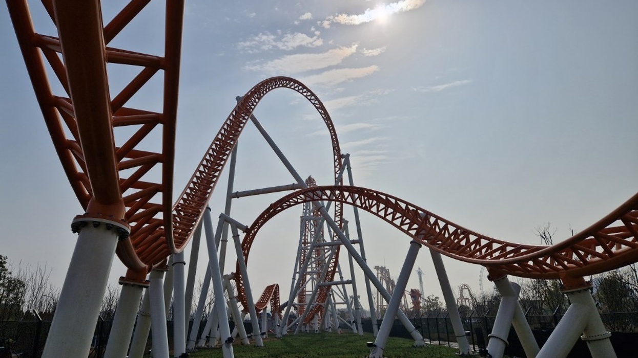 Zamperla announces launch of first Lightning lift coaster