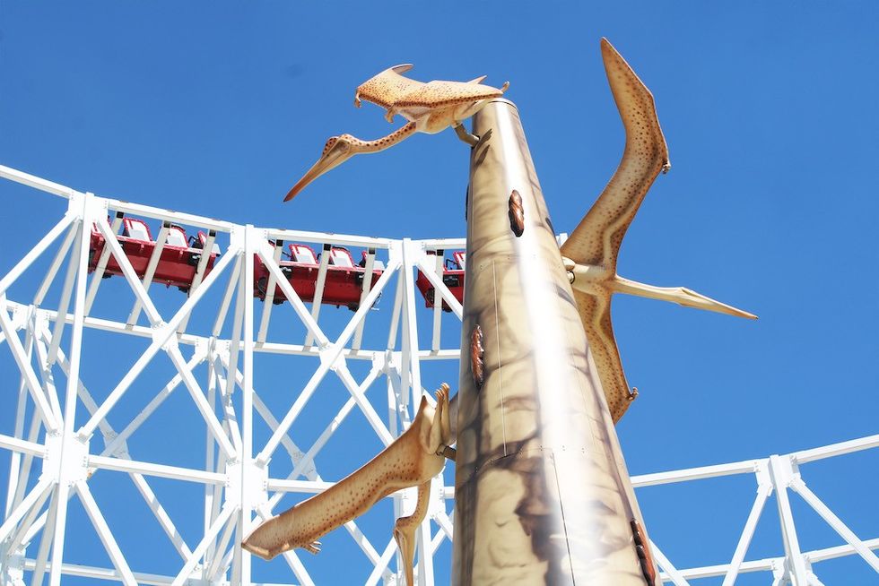 Zamperla theming Aztlán Parque Urbano