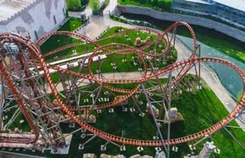 Zamperla thunderbolt