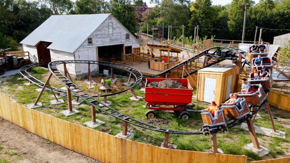 Zamperla Tim’s Runaway Grain Wagons