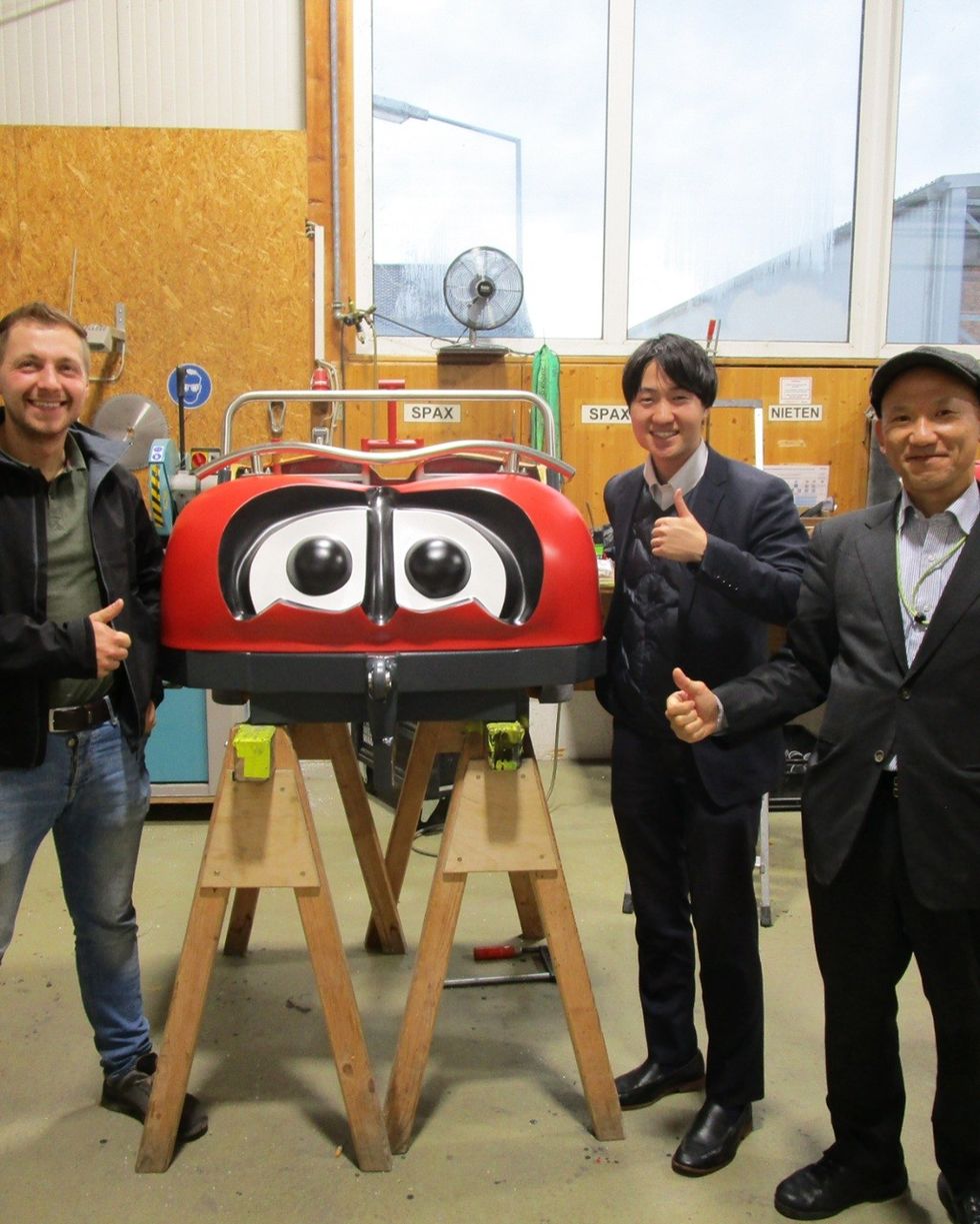 ZIERER the visit of our customer with Florian Baumgartner from ZIERER After Sales (left side)