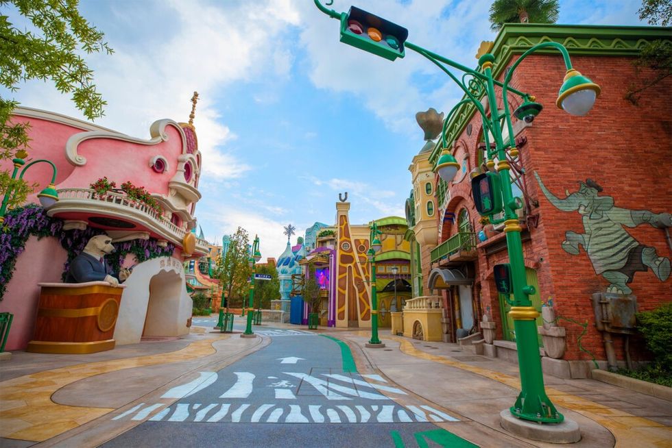 zootopia land shanghai disneyland