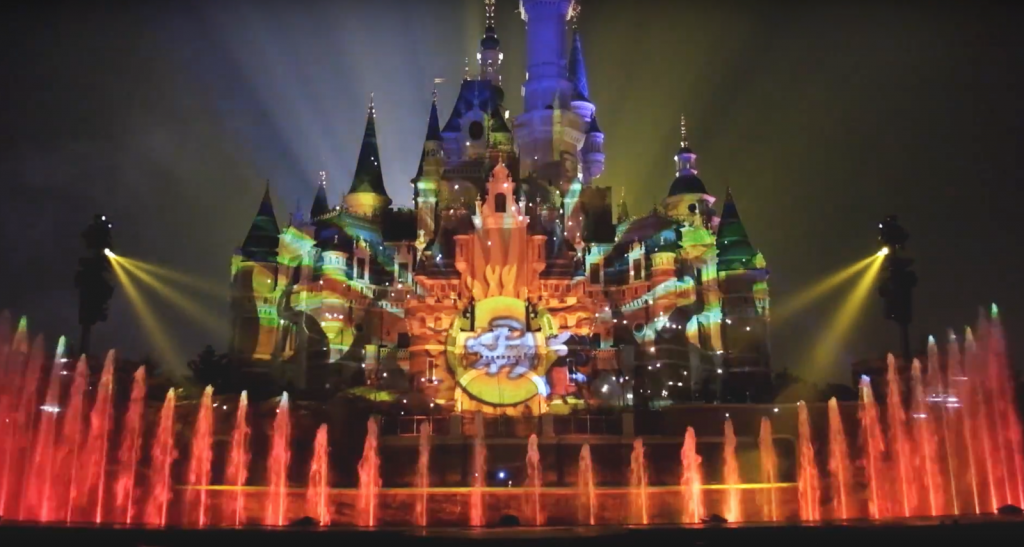 Shanghai Disneyland Castle Night Show 