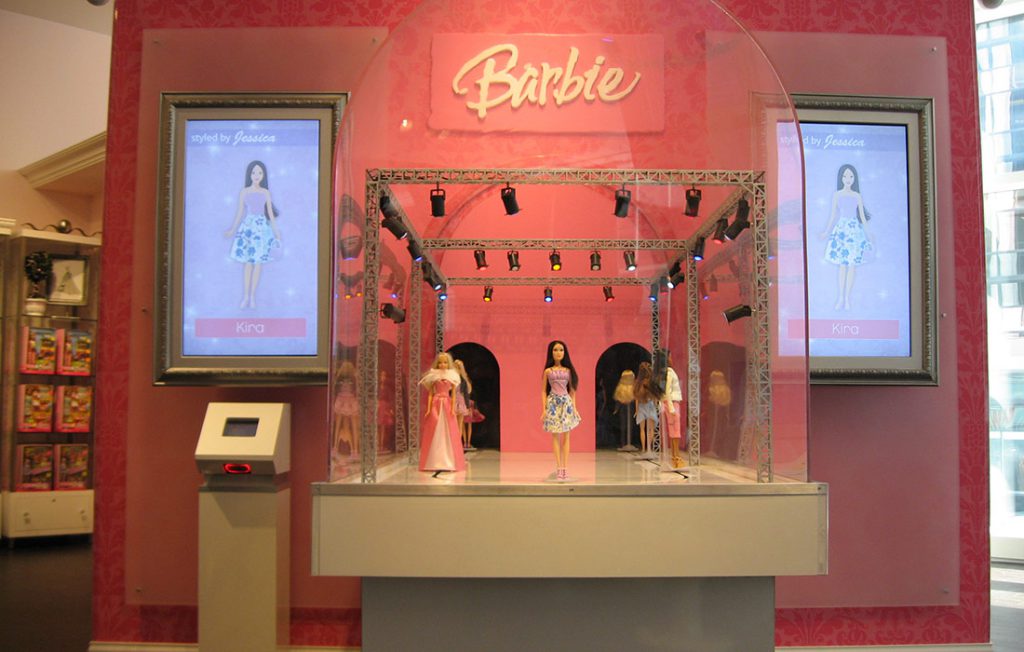 Mechanical Retail Display Barbie Runway Technifex