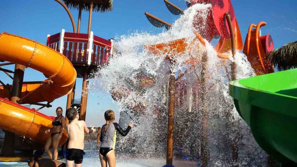 aquatic play vortex double tree