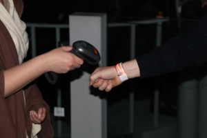 Picsolve Wristband transforms guest photo experience at madame tussauds