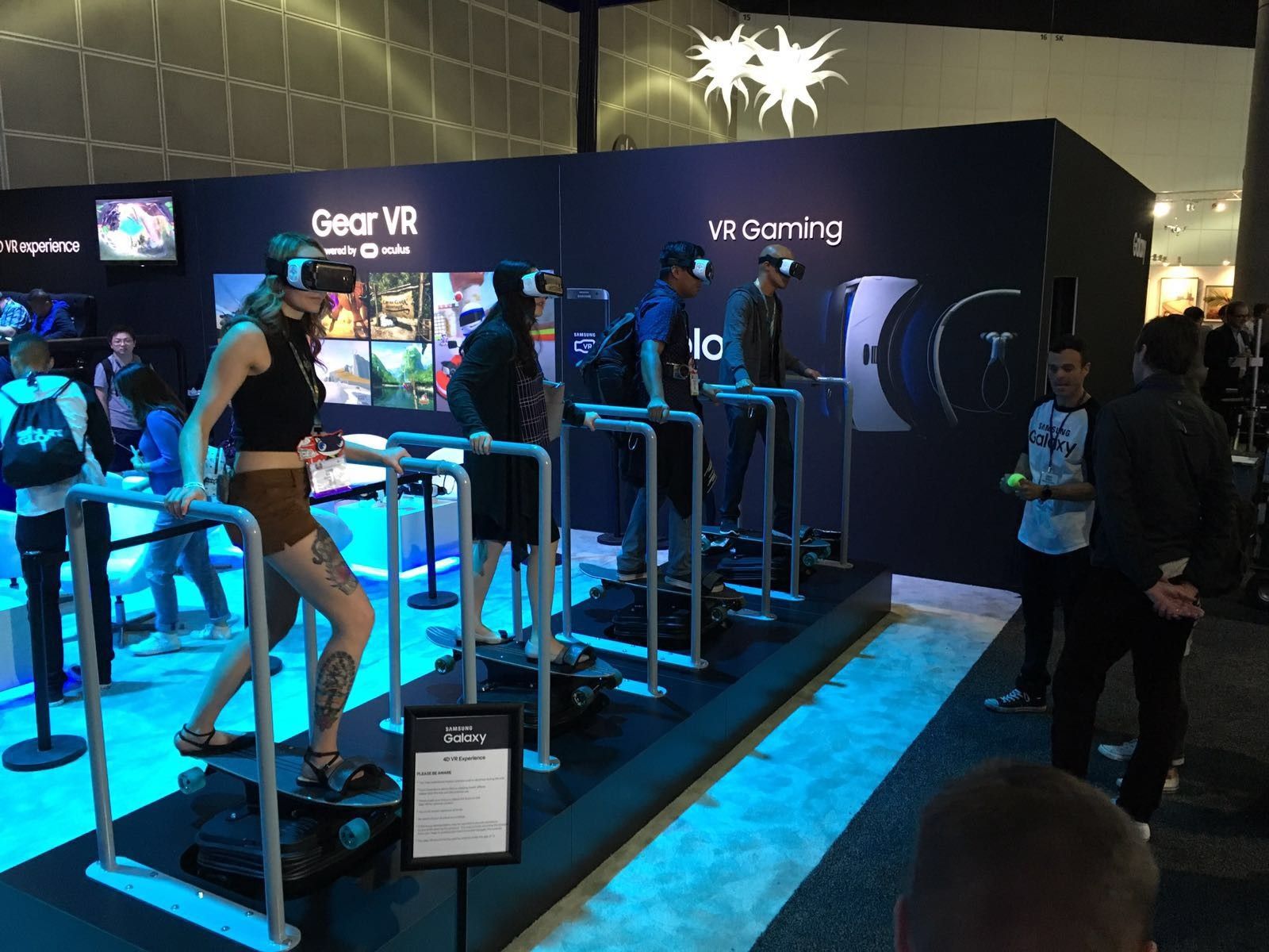 Simulator VR Skate Blooloop