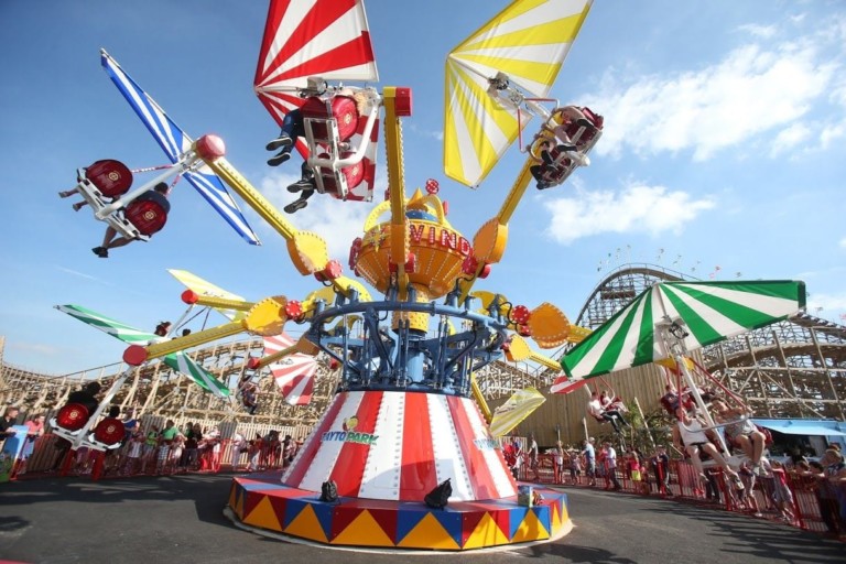 Windstar amusement ride at tayto park ireland zamperla