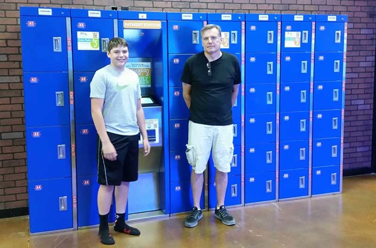 Keyless electronic locker system is introduced at Kokomo Joe’s by the locker network