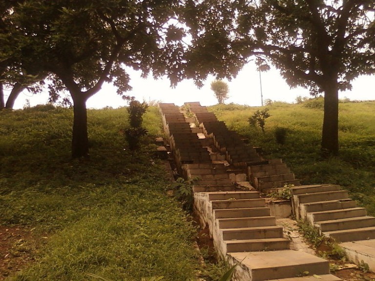 Steps at Mudasarlova Park