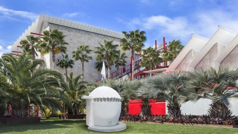 Egg-streme art: LACMA kickstarter campaign brings tiny NuMu museum to Los Angeles