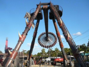 intamin'sgoliath gyro swing debuts at adventure world perth