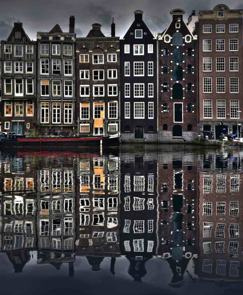 amsterdam night reflection ise