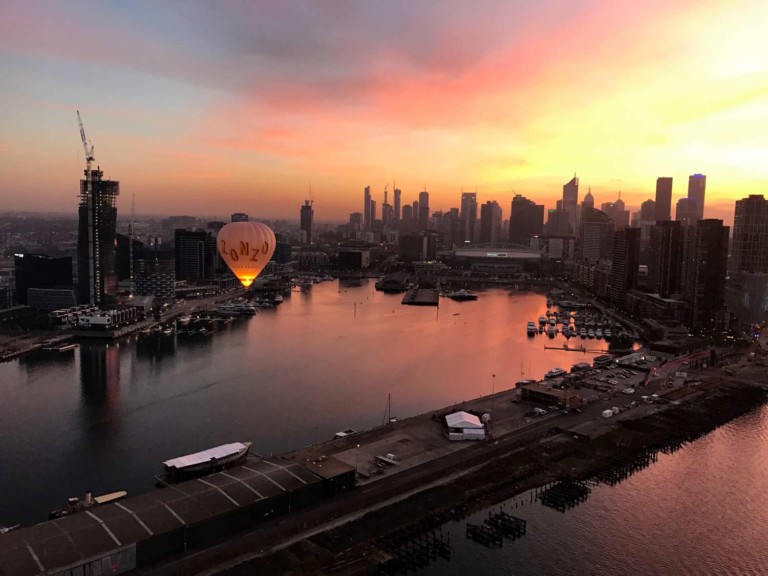 hot air balloon at sunset global ballooning australia