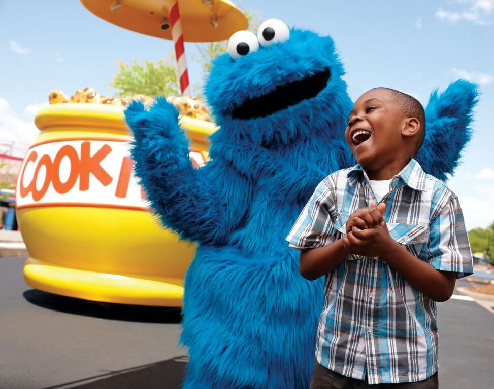 Coookie Monster with a guest Seaworld Orlando Sesame street