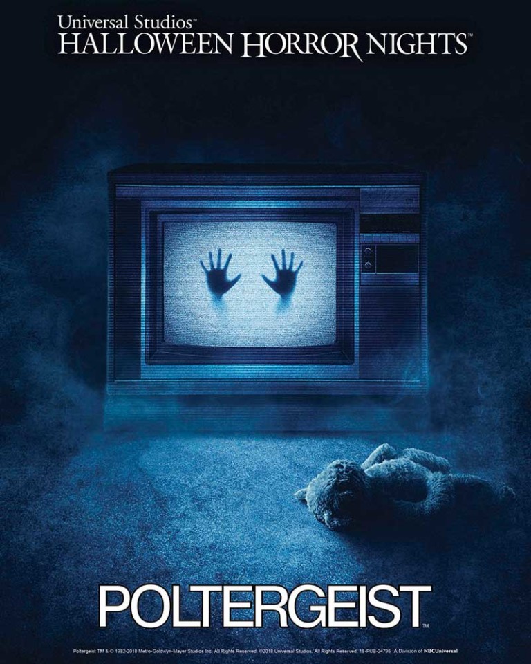 poltergeist maze at hhn