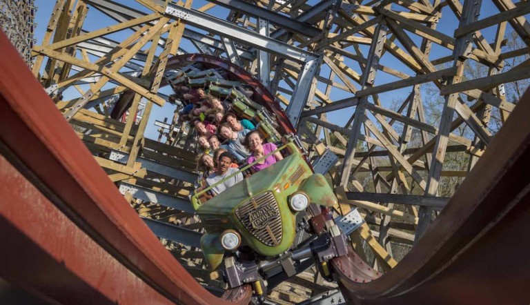 Twisted-Timbers-Kings-Dominion-US-roller-coasters-2018.
