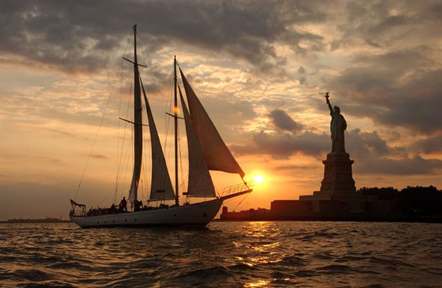 Manhatten by Sail Twilight 365 Tickets new York City 