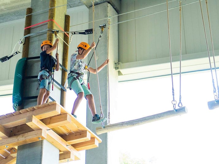 Aspen-Antwerpen new high ropes course under indoor ski slope