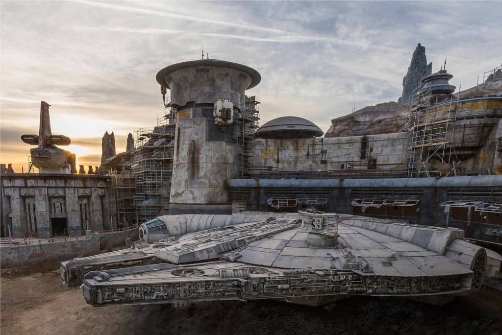 Galaxy's Edge interactive experiences Millennium Falcon- Smugglers Run star wars galaxys edge disney