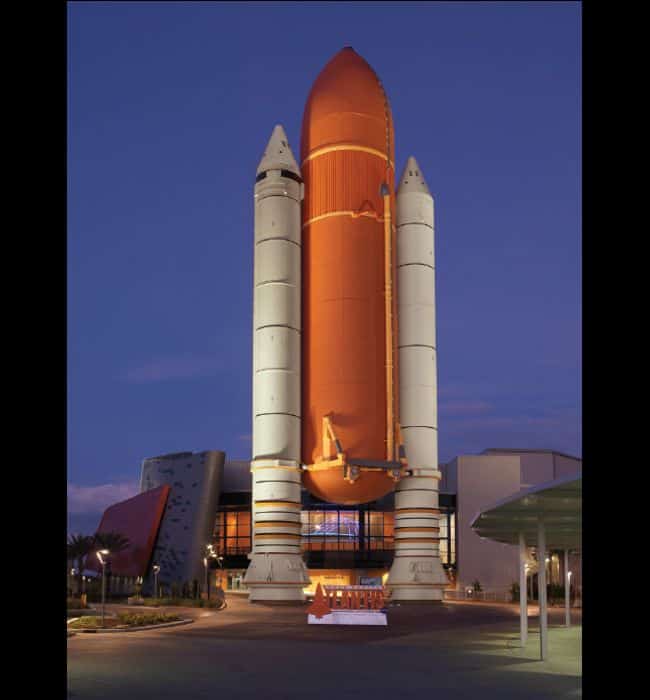 Lexington Companies of Nassal Space Shuttle Atlantis Rocket