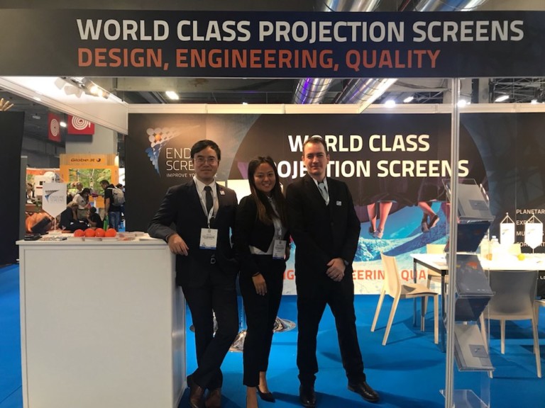 Endurescreens IAAPA Paris team